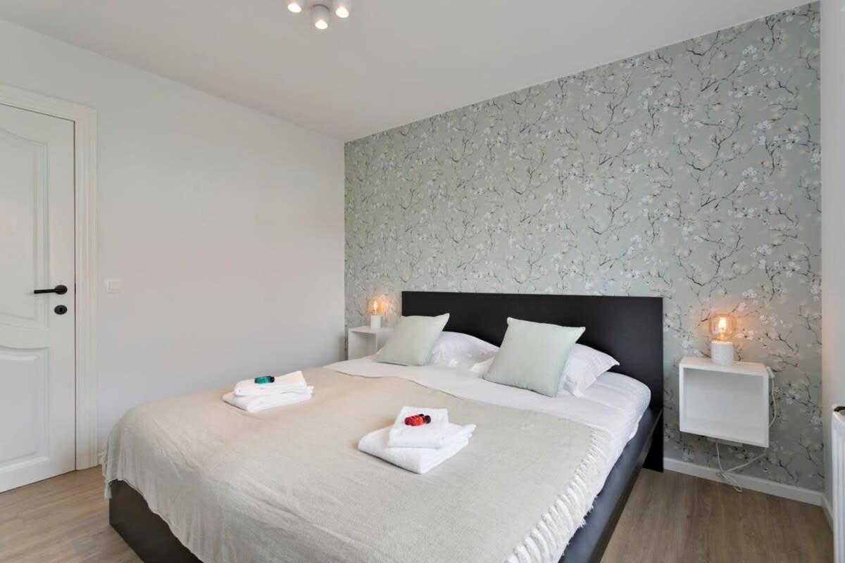 Huswell - Spacious Bungalow With Garden Near The Beach & Sea Middelkerke Exteriér fotografie