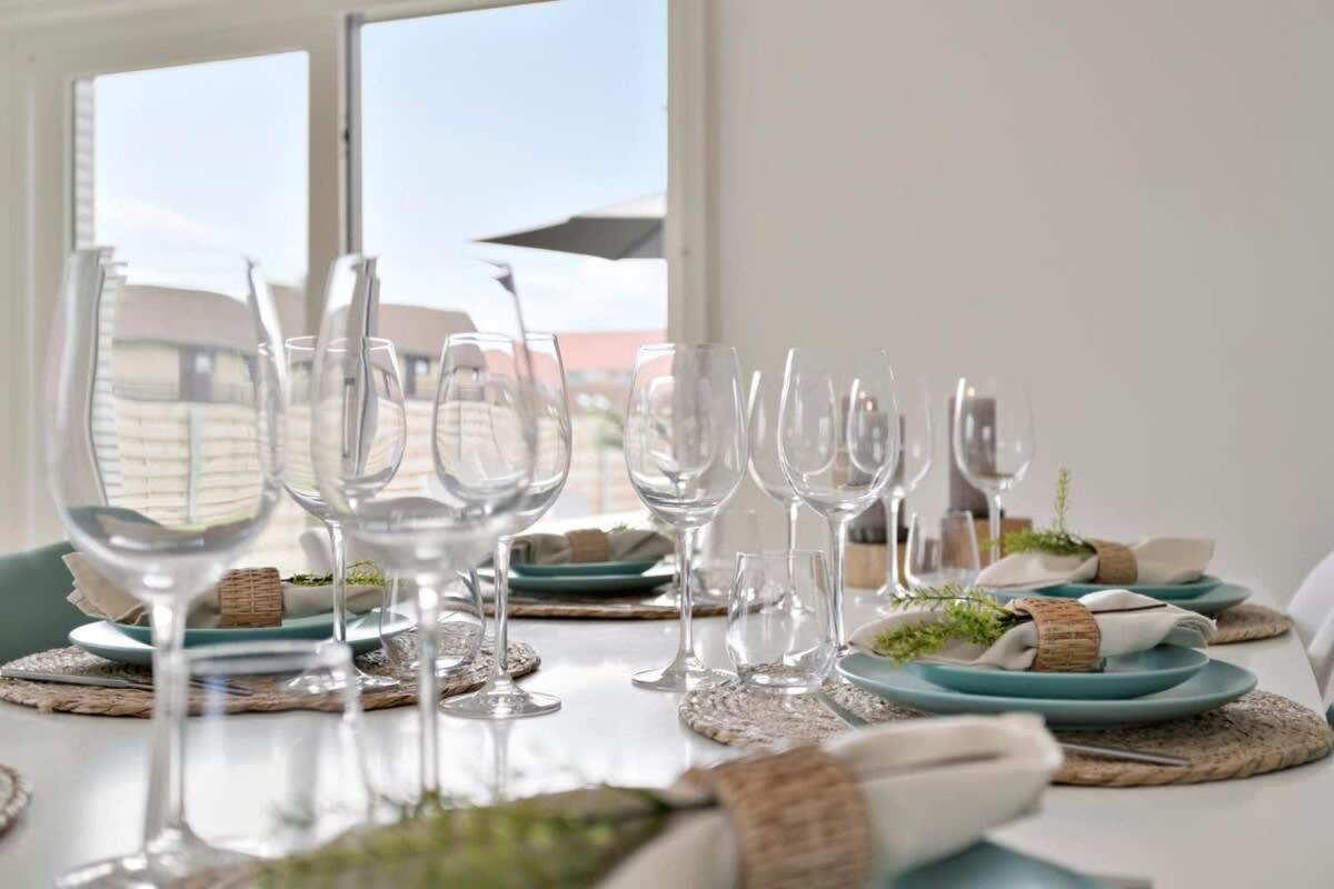Huswell - Spacious Bungalow With Garden Near The Beach & Sea Middelkerke Exteriér fotografie